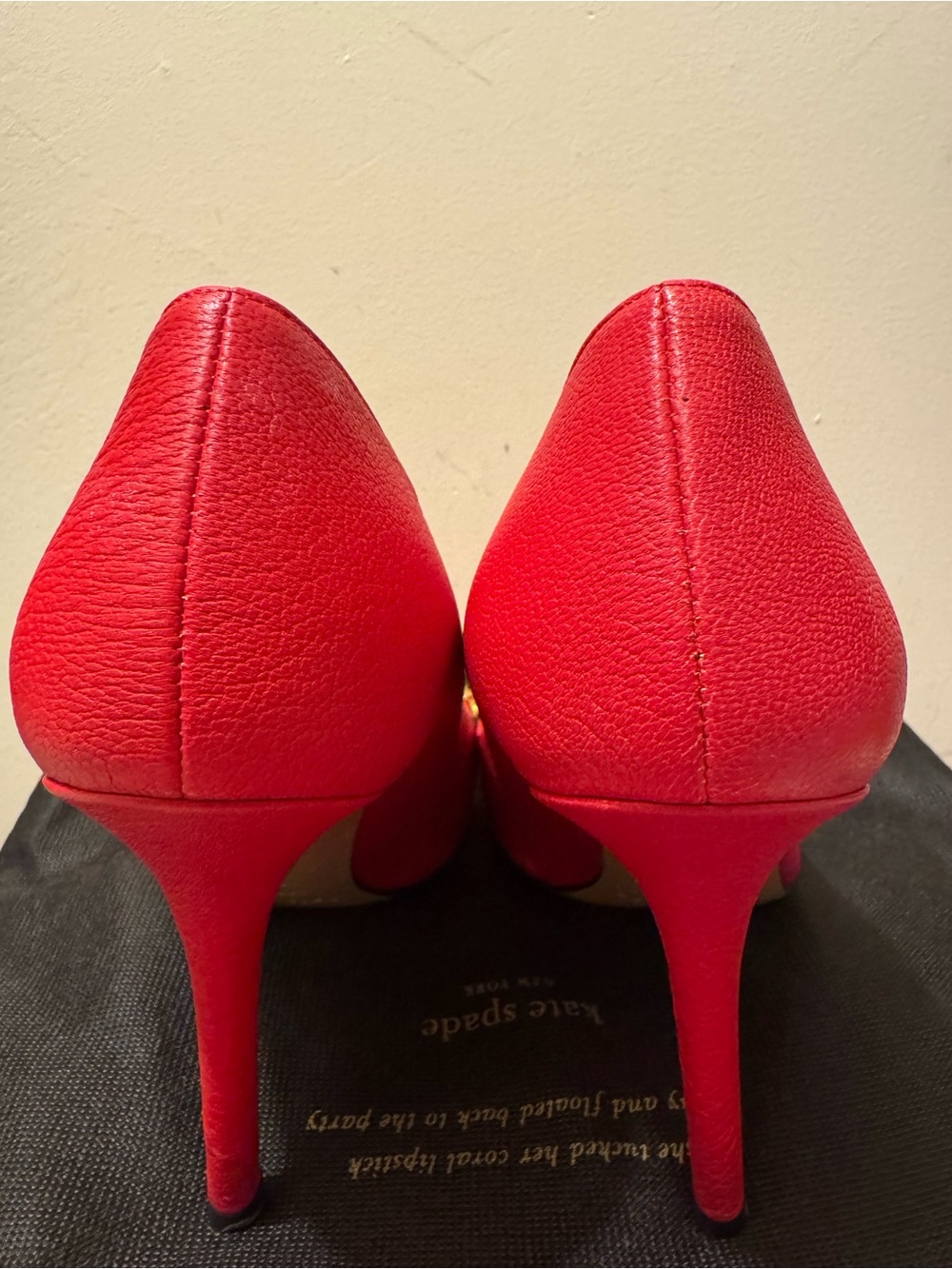 Kate Spade New York Lagrenga Red Star Studded Pumps Heel Made in Italy - Picture 3 of 11